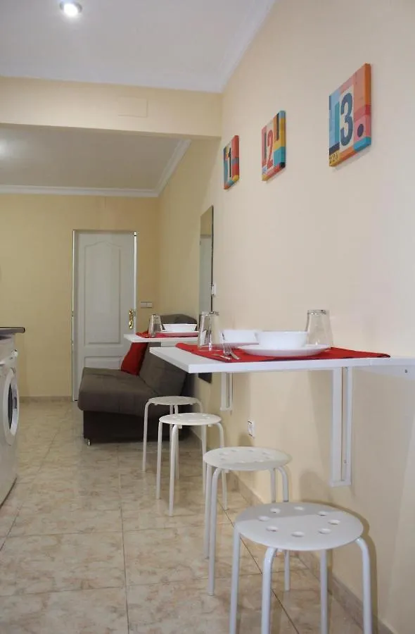 Nice And New Studio Close To The City Center 3ºa Málaga Appartamento